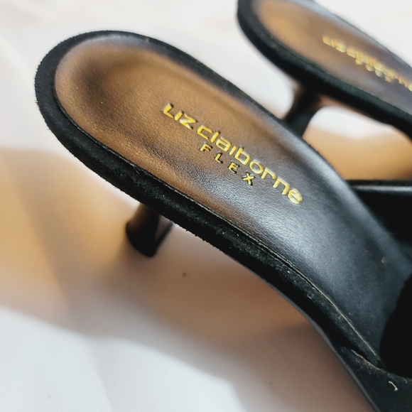 On sale! Liz Claiborne Slip On Heels - Size: 7.5 - Picture 12 of 14